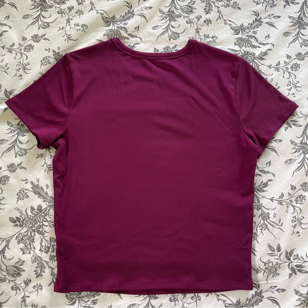 Athleta Signature Rib Crop Tee Plum - Picture 2 of 5